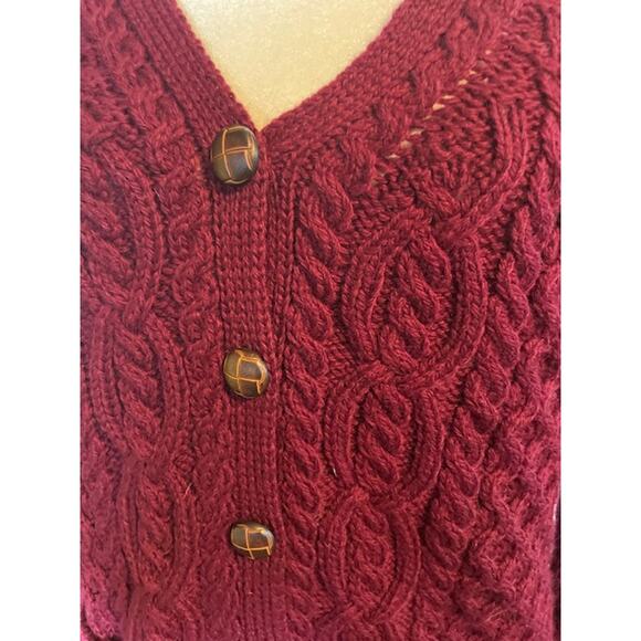 Inis Crafts Irish 100% Merino Wool Long Cardigan Women's‎ Size Medium Burgundy - Picture 2 of 6